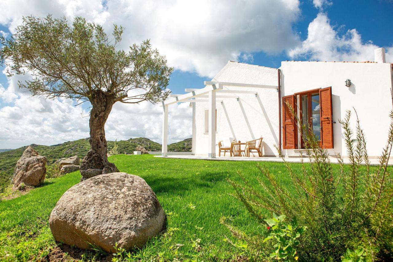La casa di Memmi Suites&Rooms Santa Teresa di Gallura Esterno foto