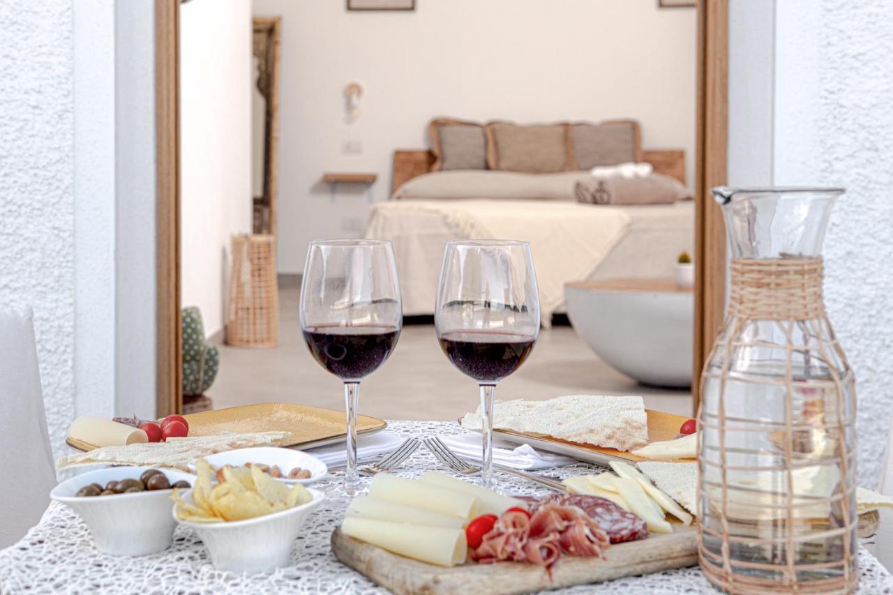 La casa di Memmi Suites&Rooms Santa Teresa di Gallura Esterno foto