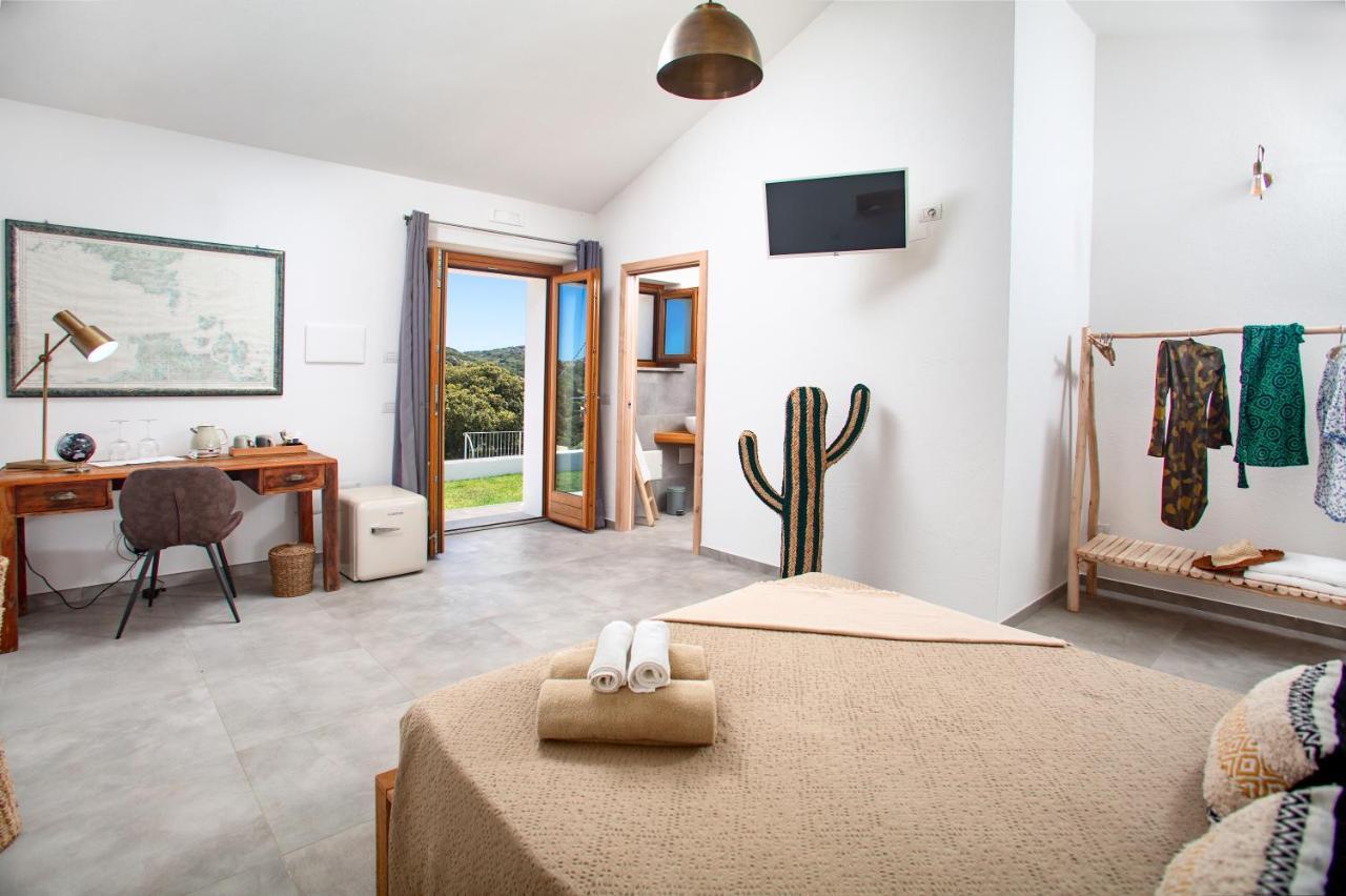 La casa di Memmi Suites&Rooms Santa Teresa di Gallura Esterno foto